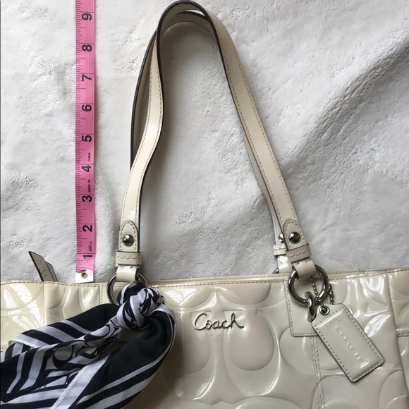 Coach Purse - Picture 6 of 6